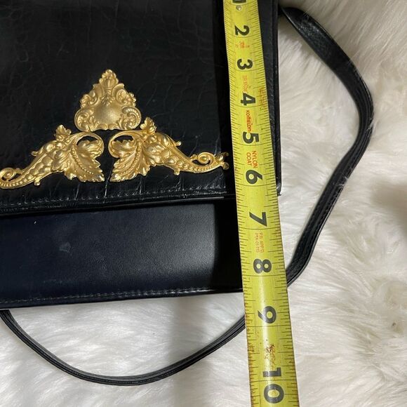 Vintage Paris handbag New York black leather shoulder bag with gold tone… - Picture 10 of 10